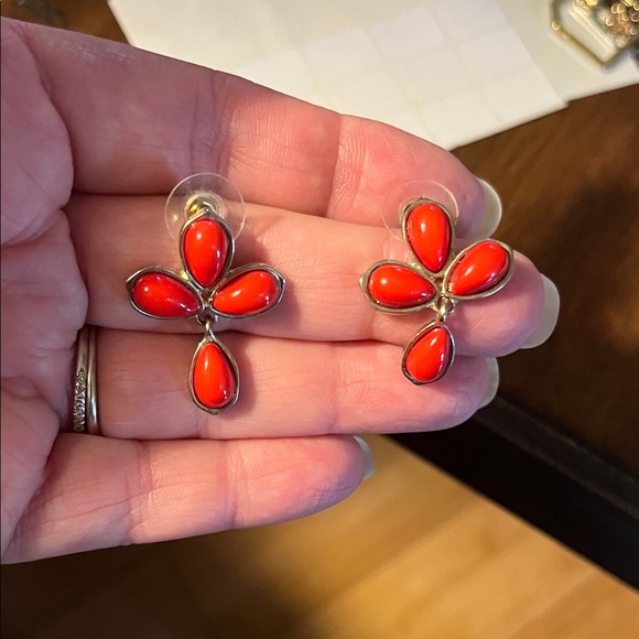 Jewelry - Red Teardrop Cluster Earrings - Women's Jewelry 1271